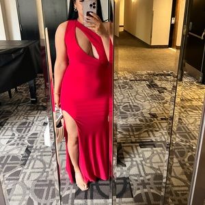 CLUB LONDON - ONE SHOULDER SPLIT MAXI DRESS SIZE US 6